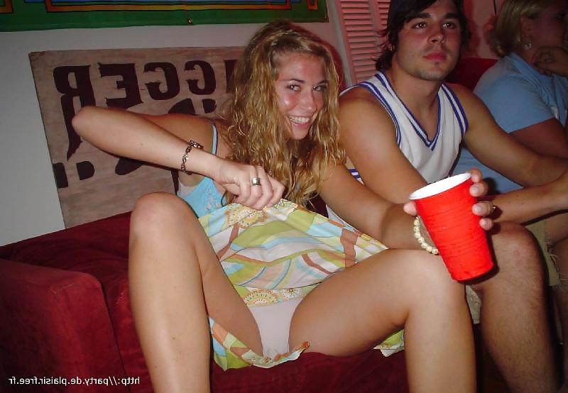 25P Upskirt oops