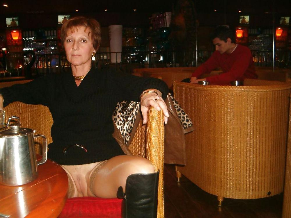 9P Sexy mature slut from Lille