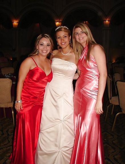 25P Satin girls (Some Kissing)