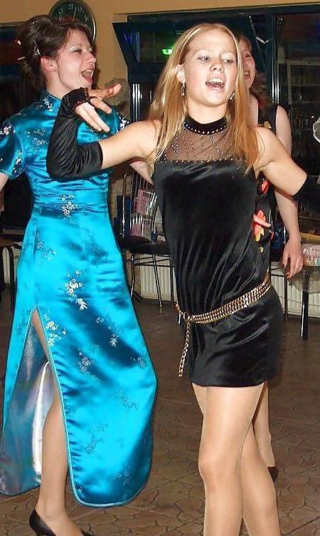 25P Satin girls (Some Kissing)