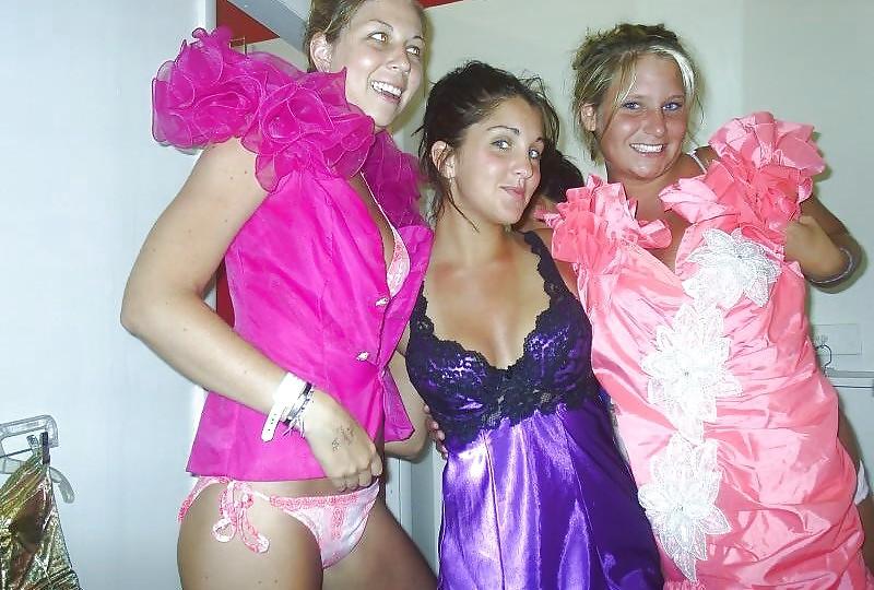 25P Satin girls (Some Kissing)