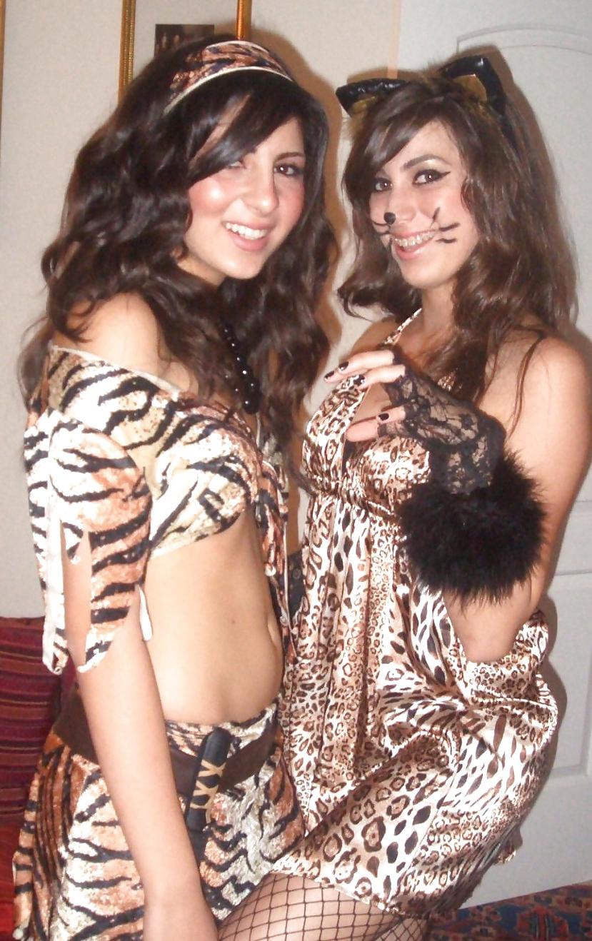 25P Satin girls (Some Kissing)
