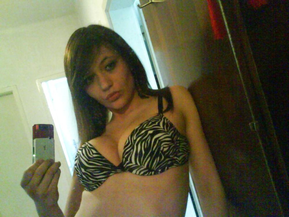 25P Amateur Self Shots