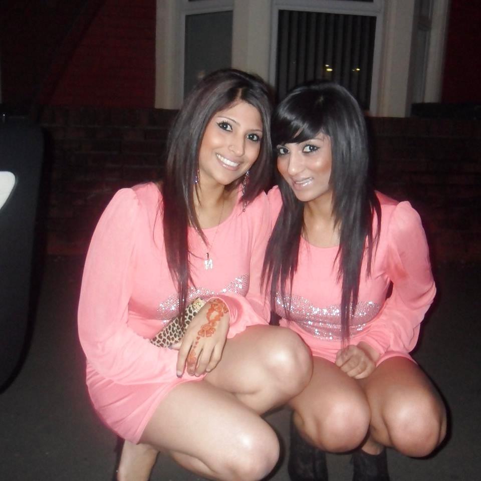 19P Desi indian paki chicks