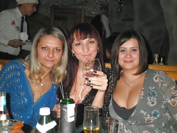 21P Busty Russian Woman 1302