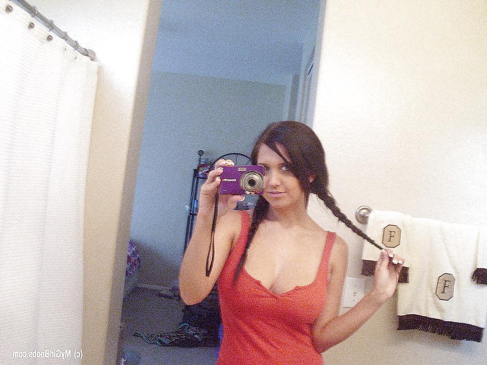 13P Chrissy Marie's Self Shot Pics
