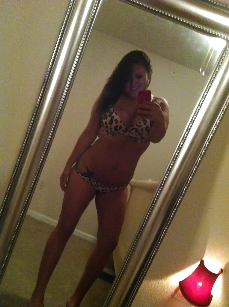 25P MILF Self Shots
