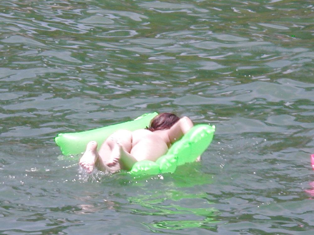 8P Some friends at the lake