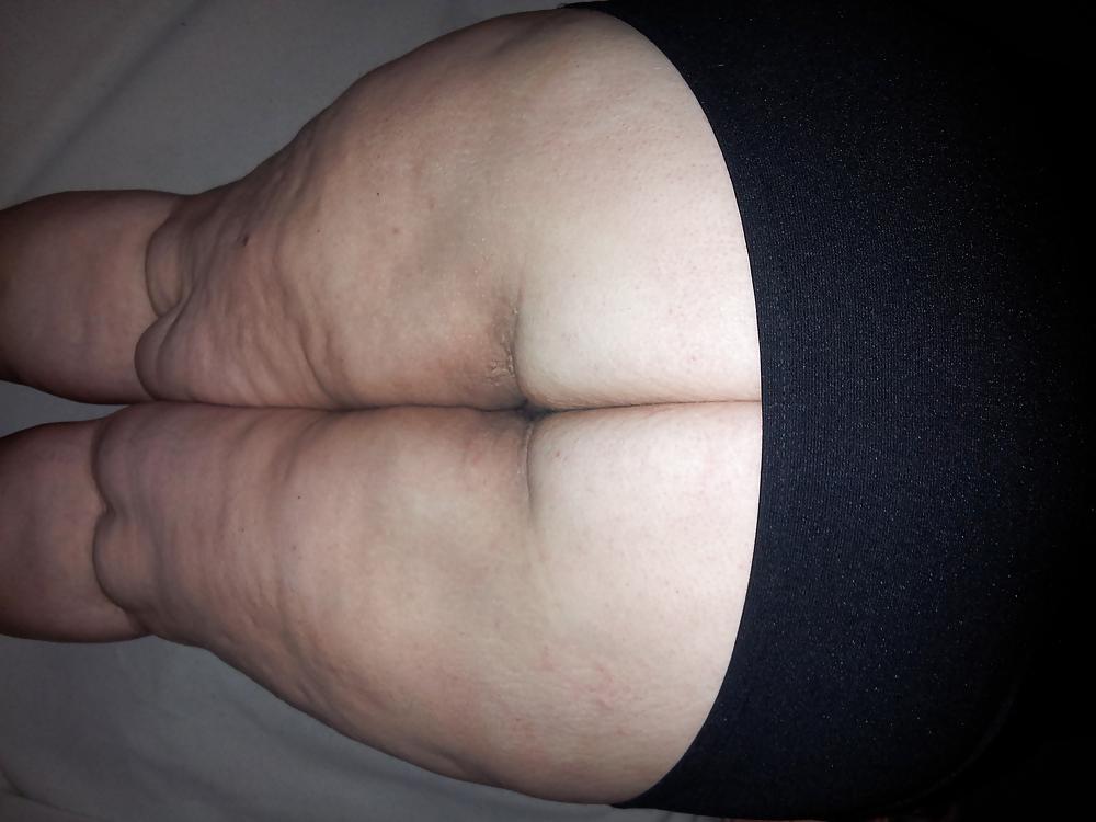 5P BBW Wife's Ass Slapped Hard