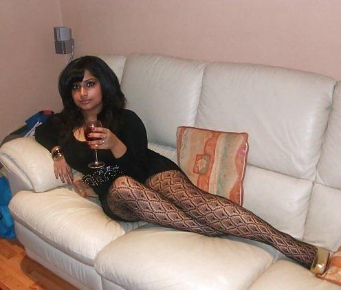 10P Indisches Desi heiß