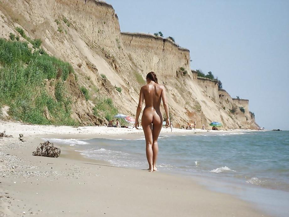 25P Beach Pics Set 32