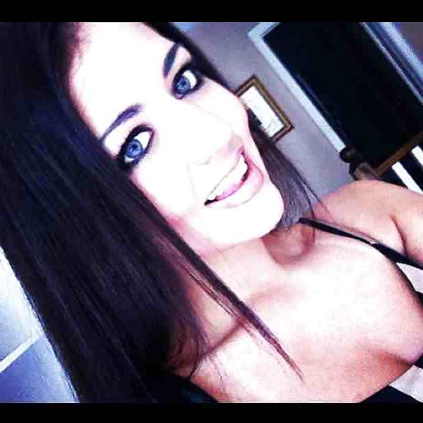 11P Hot desi how would you fuck this slut 