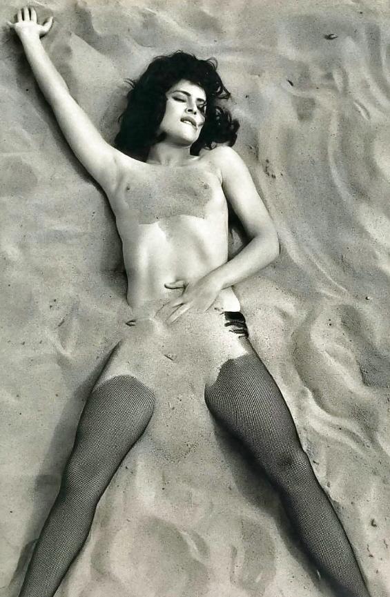 19P Which-celebs-naked