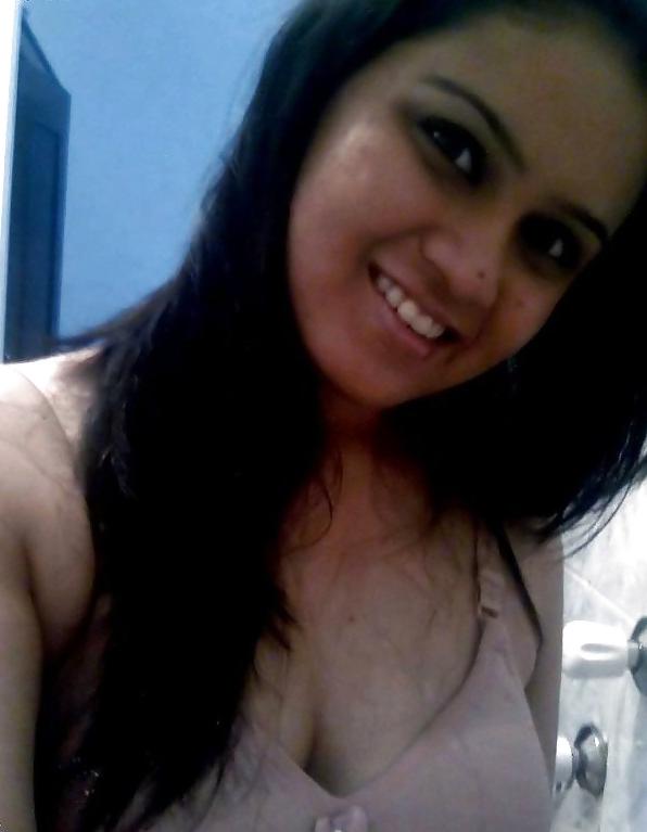 25P Girl Friends Desi-Bangali 1