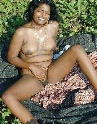 22P Indian teen nude 2