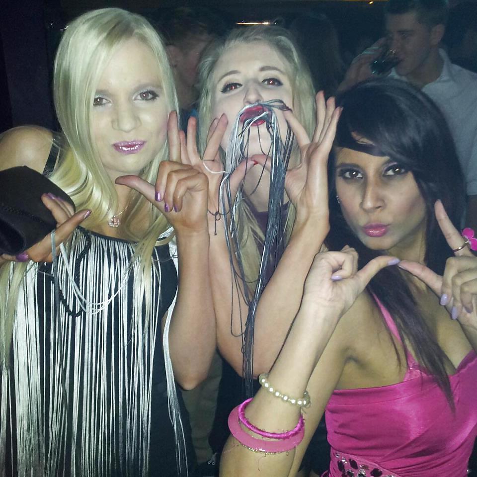 11P Desi UK Slag Friend from Coventry