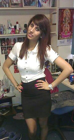 11P Desi UK Slag Friend from Coventry