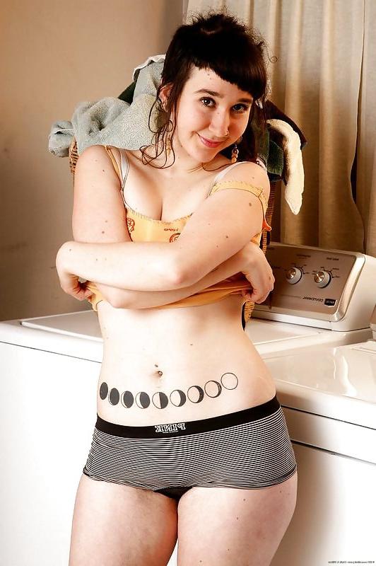 15P Tiny hairy Teen 01