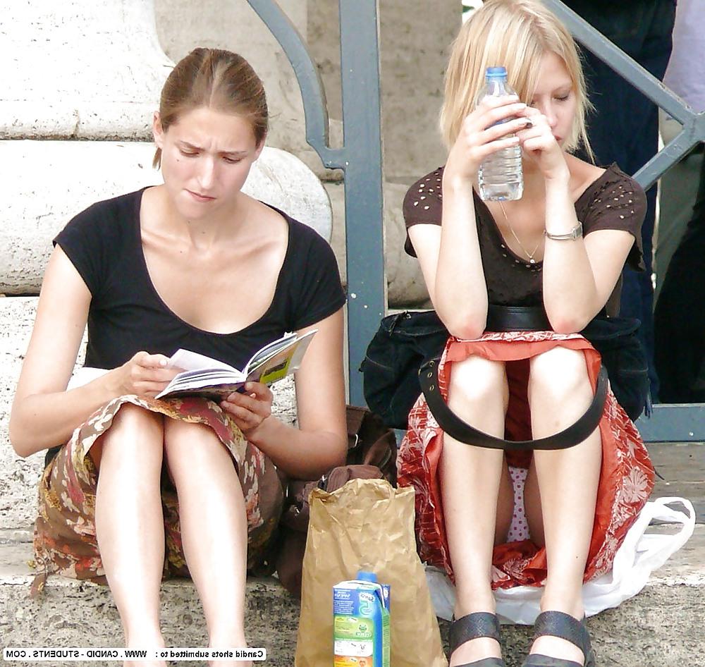 10P Upskirt oops