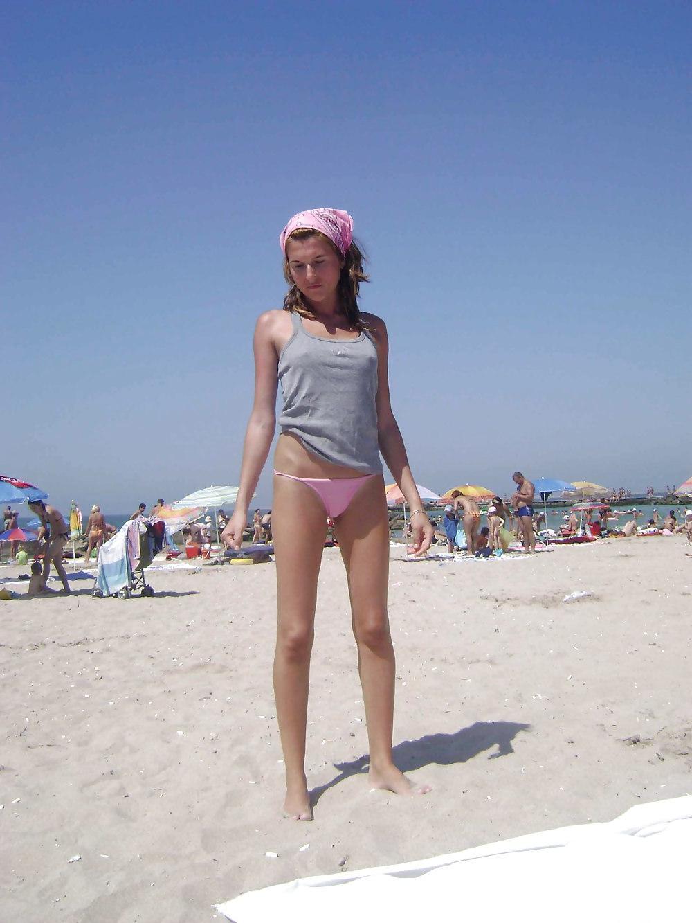 25P The beach 125
