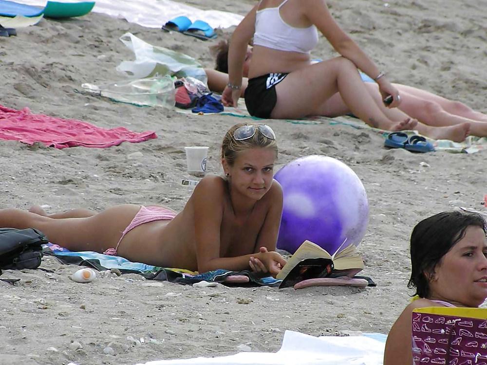 25P The beach 125