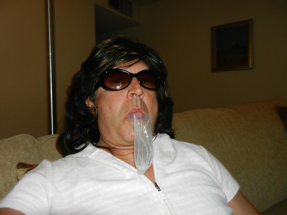 25P Condom CD fun