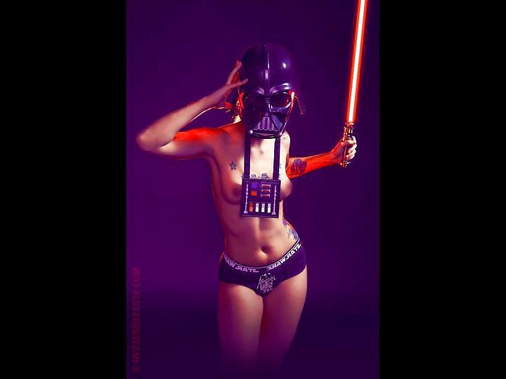 25P Star Wars Fans Nude Dressed and Undressed