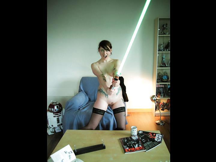 25P Star Wars Fans Nude Dressed and Undressed