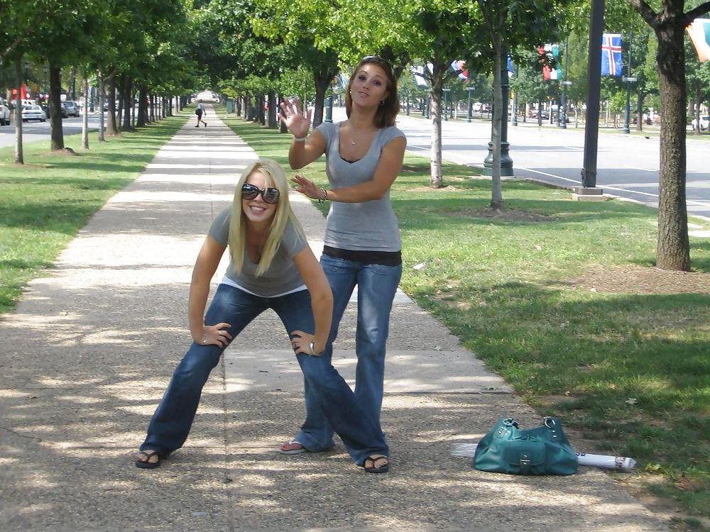 25P Hot College Babe