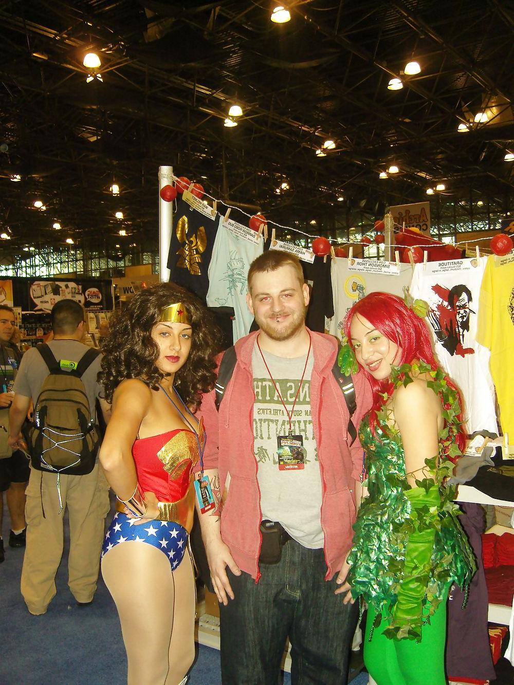 8P Comic-con Pics