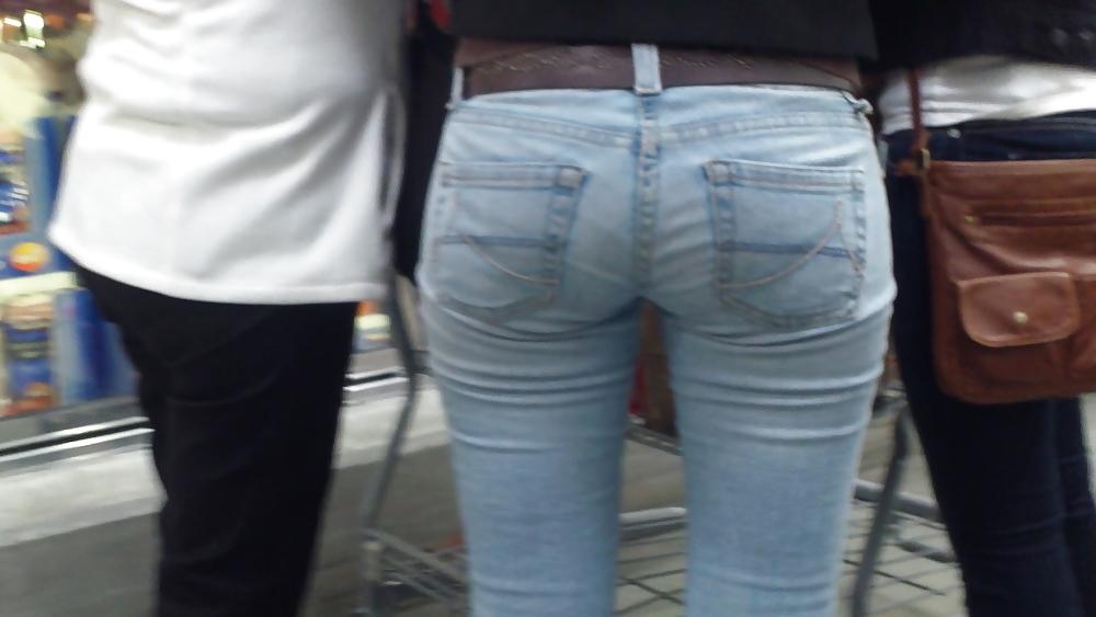 15P Nice sexy teen ass & butt in tight blue jeans 