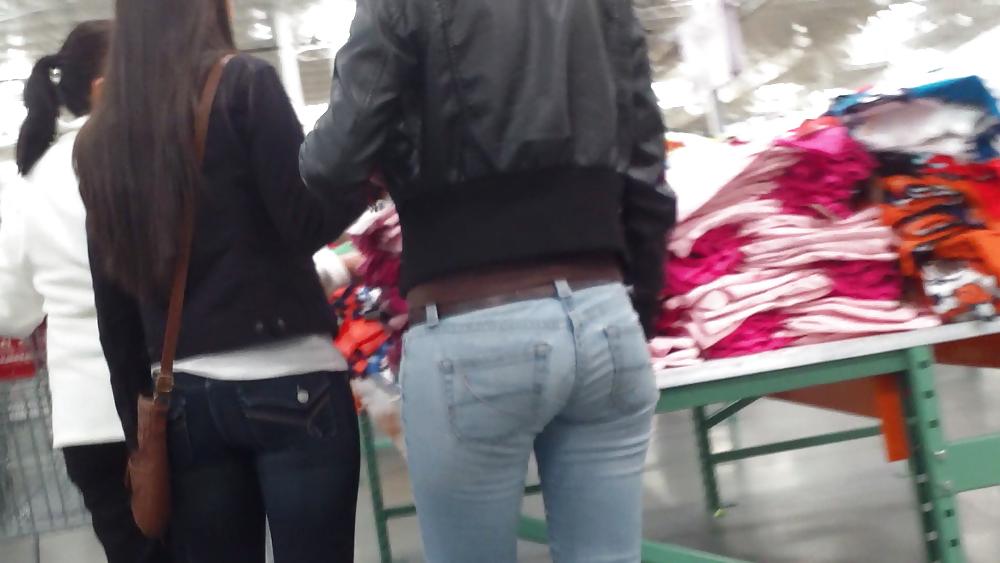 15P Nice sexy teen ass & butt in tight blue jeans 