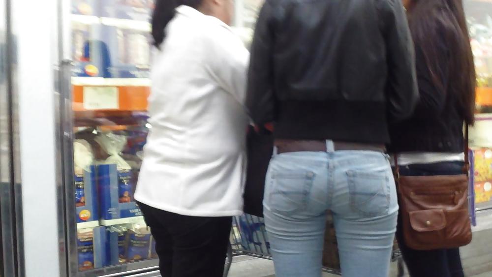15P Nice sexy teen ass & butt in tight blue jeans 