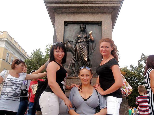 19P Busty Russian Woman 946