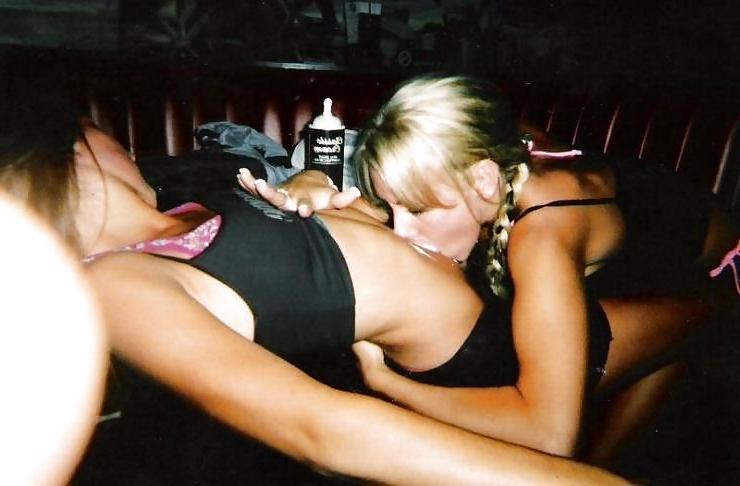 22P Lesbians 01