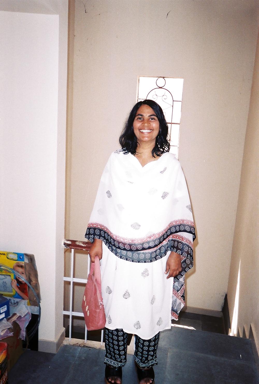 25P desi madhavi fucking 