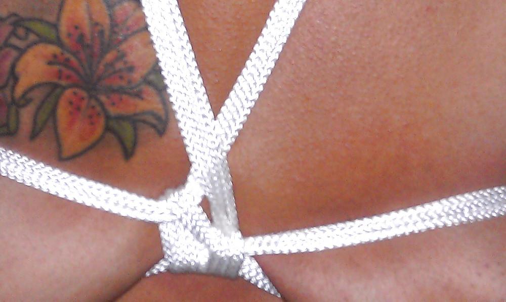 6P Road trip self breast bondage