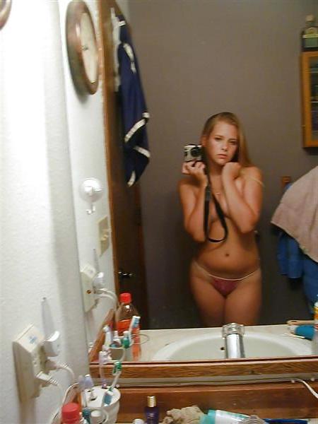 25P Self Shot BlonDe
