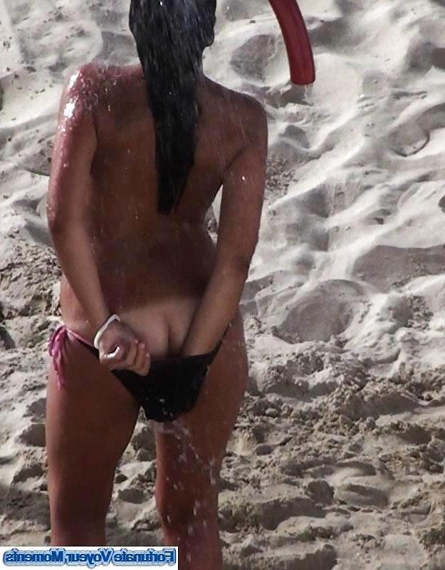 25P Beach moments