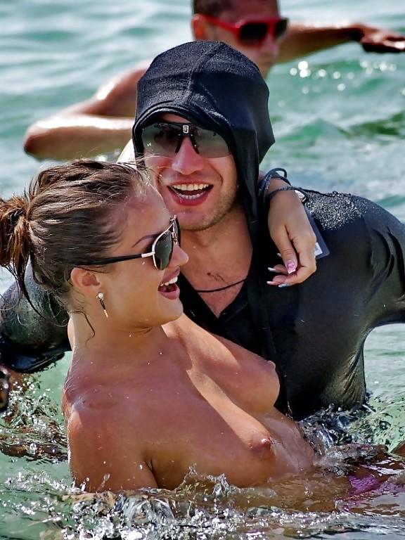 25P Topless Beach - 13