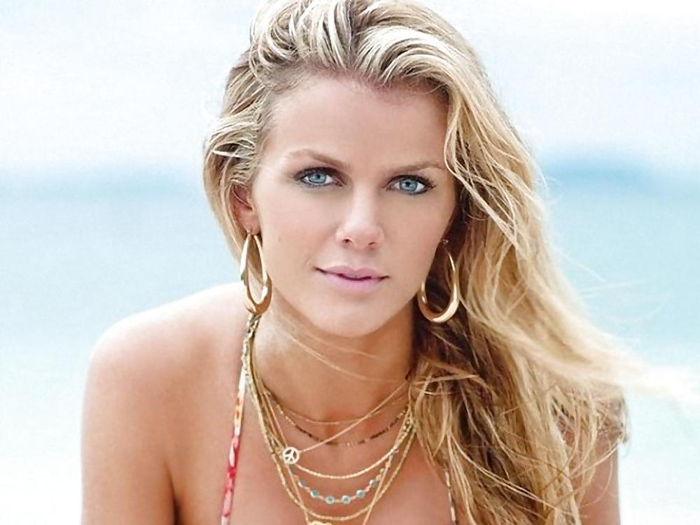 21P Blue eyed angel Brooklyn 