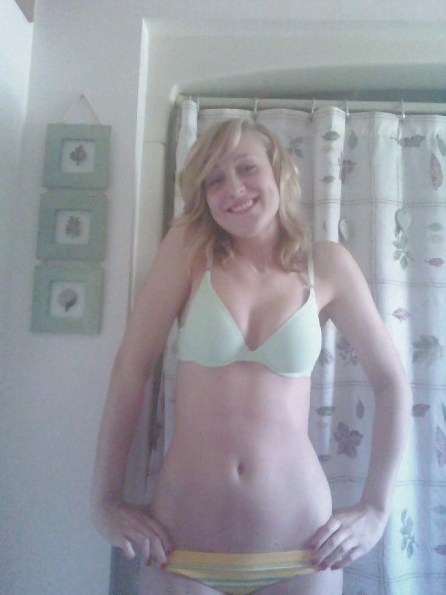 25P Teen self shot 