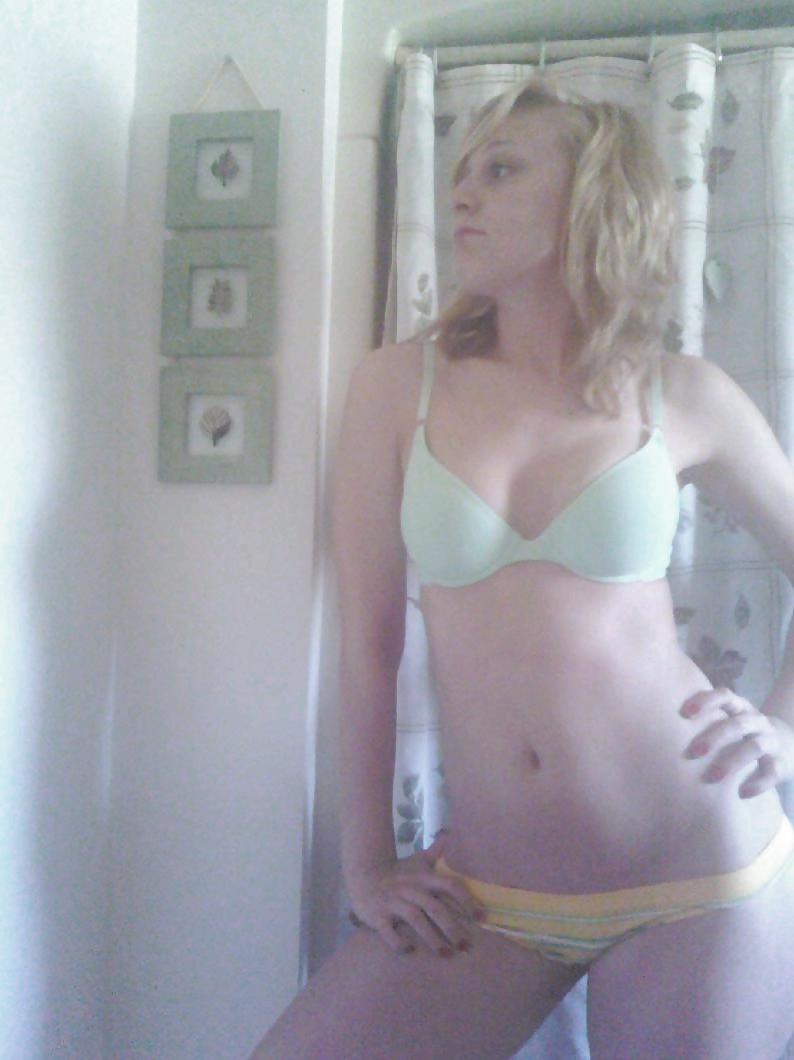 25P Teen self shot 