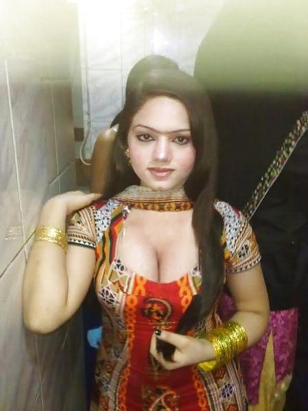 25P MrOslo Desi Maal