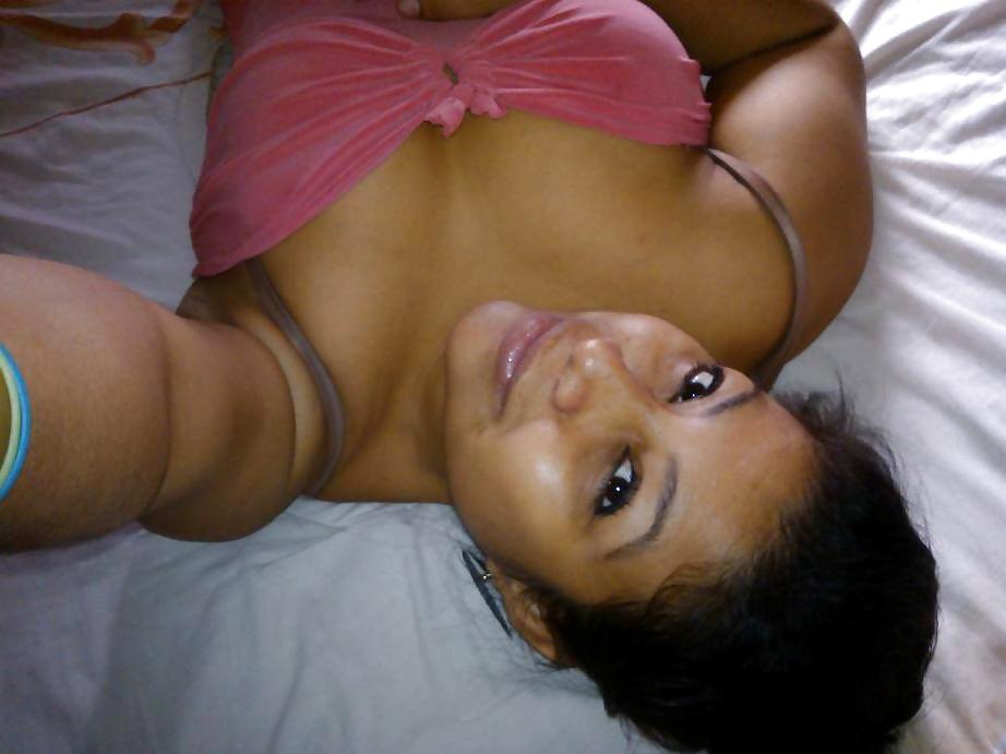 25P Chica latina caliente de facebook