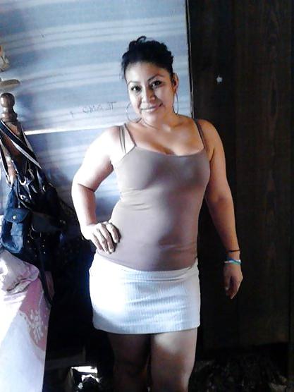 25P Chica latina caliente de facebook