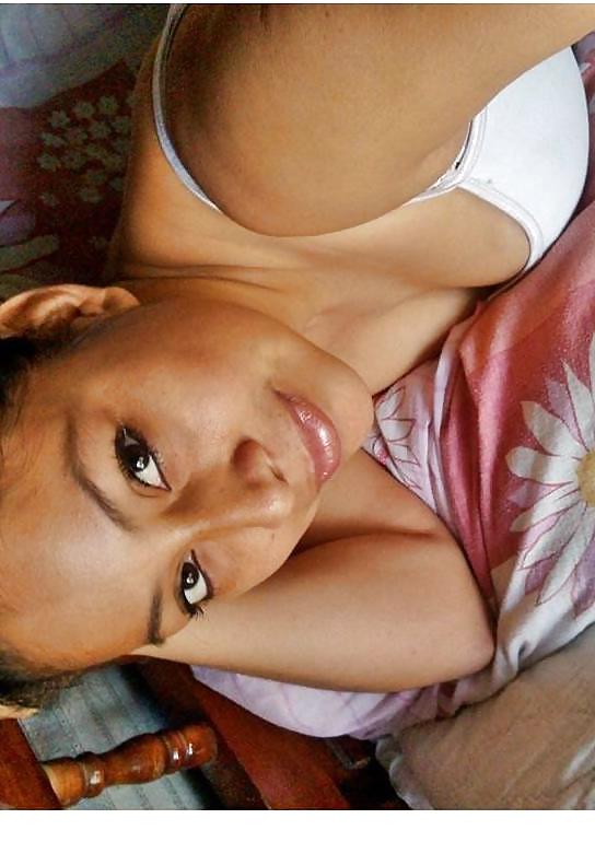 25P Chica latina caliente de facebook