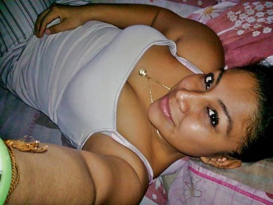 25P Chica latina caliente de facebook