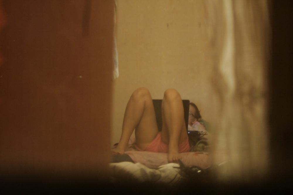 25P Spying through the window