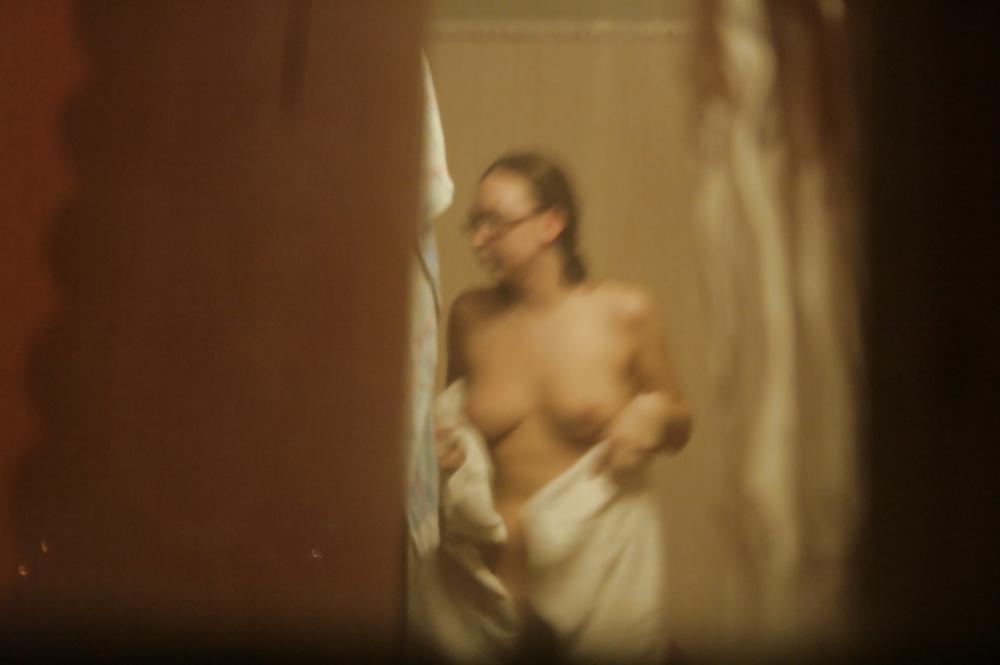 25P Spying through the window